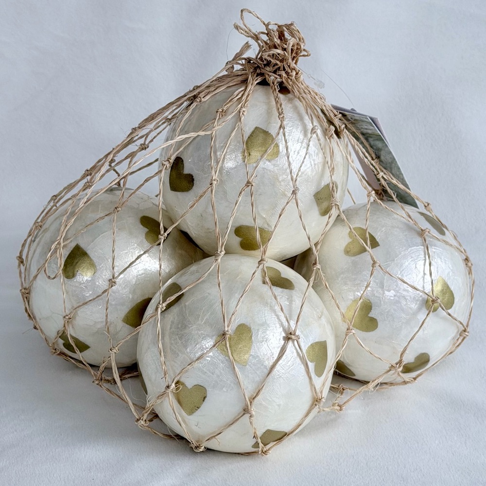 Capiz Gold Heart Painted Shell Ornaments, Set of 5 - Picture 6 of 7